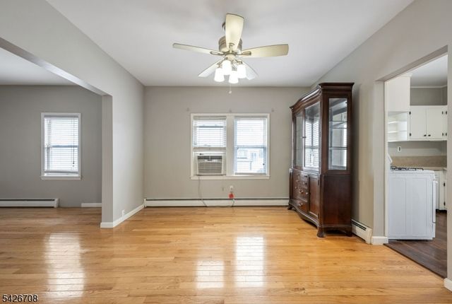 20 Catherine Ave, Saddle Brook Twp., NJ 07663