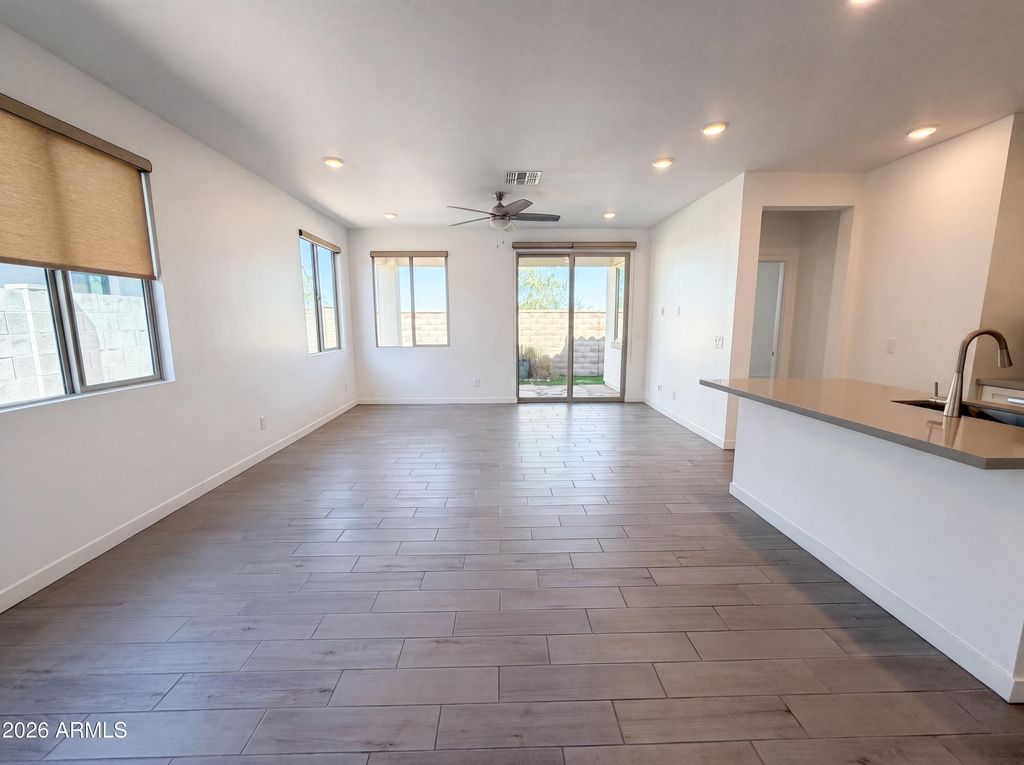 5369 N 205TH Drive, Buckeye, AZ 85396 — photo 3