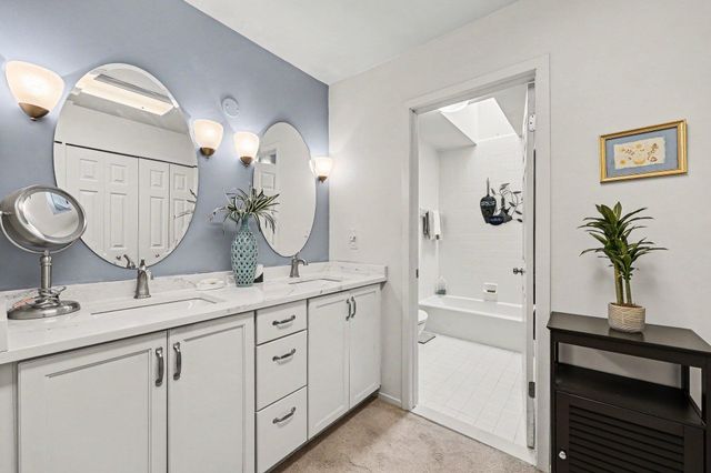 507 Woodgrove Drive Unit 31, Ann Arbor, MI 48103