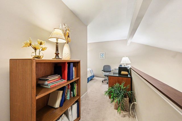 507 Woodgrove Drive Unit 31, Ann Arbor, MI 48103