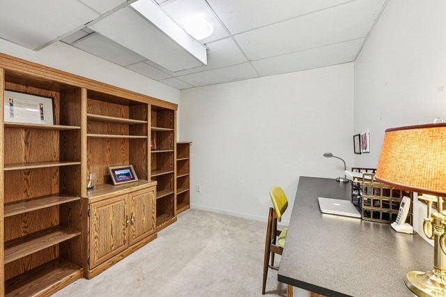 507 Woodgrove Drive Unit 31, Ann Arbor, MI 48103
