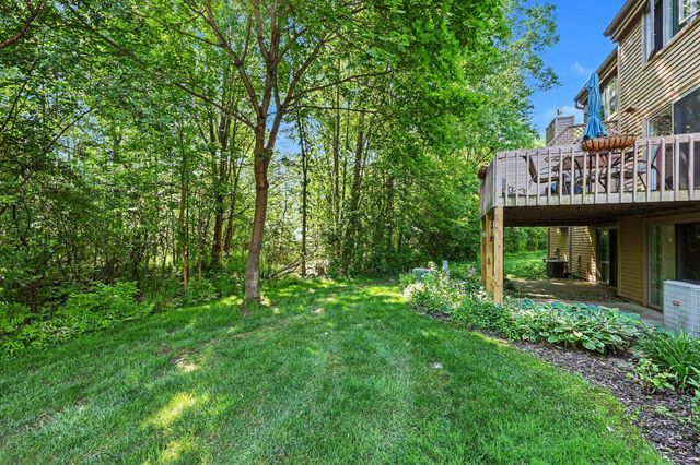 507 Woodgrove Drive Unit 31, Ann Arbor, MI 48103