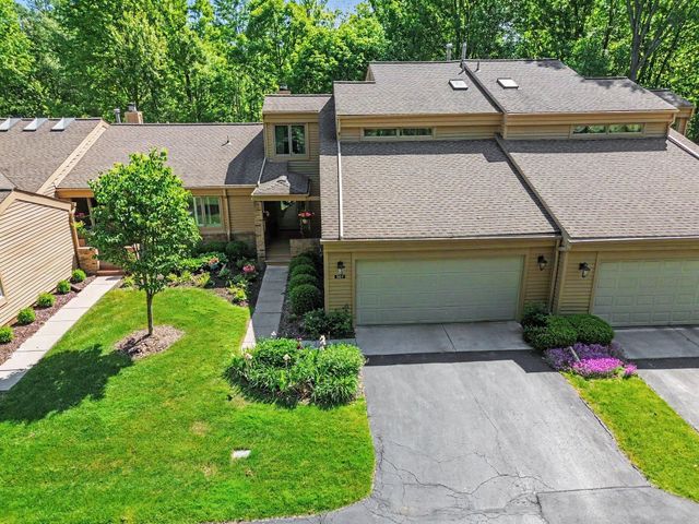 507 Woodgrove Drive Unit 31, Ann Arbor, MI 48103