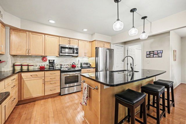 507 Woodgrove Drive Unit 31, Ann Arbor, MI 48103