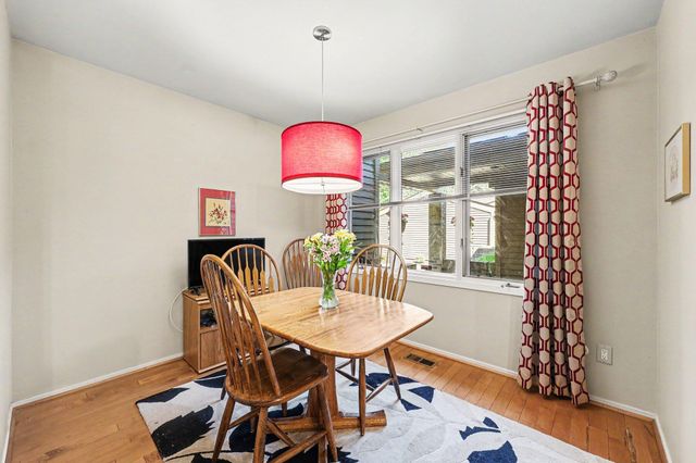 507 Woodgrove Drive Unit 31, Ann Arbor, MI 48103