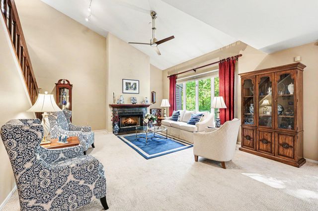 507 Woodgrove Drive Unit 31, Ann Arbor, MI 48103