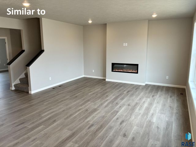 2113 E Alexa St Street, Brandon, SD 57005