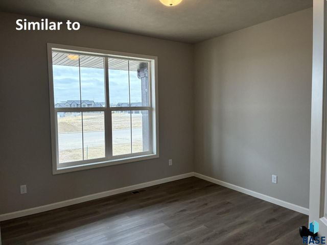 2113 E Alexa St Street, Brandon, SD 57005