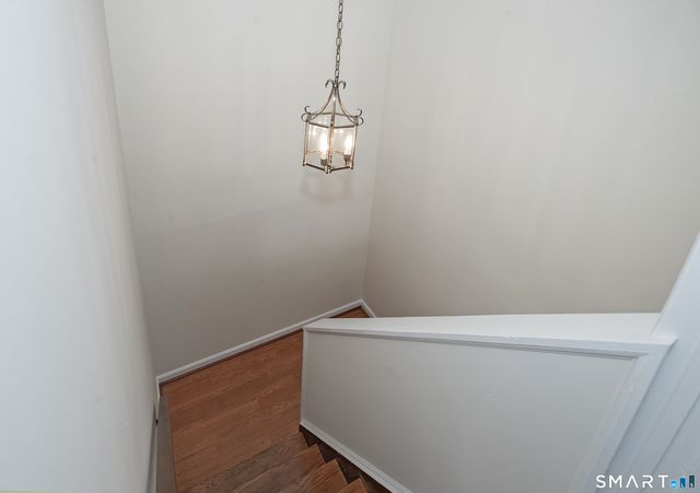 172 East Avenue 174, New Canaan, CT 06840