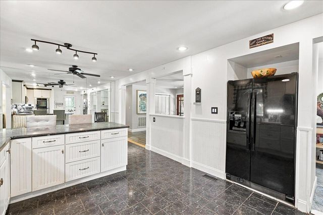213 Cox Ridge Court, Trvelers Rest, SC 29690