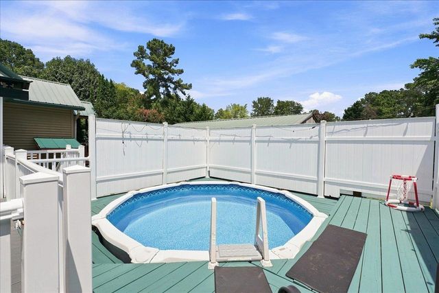 213 Cox Ridge Court, Trvelers Rest, SC 29690