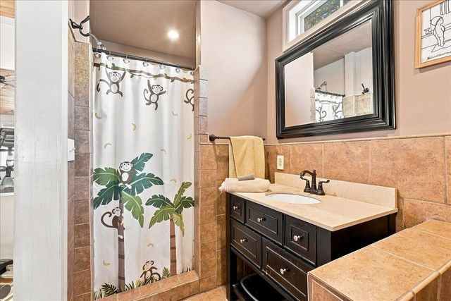 213 Cox Ridge Court, Trvelers Rest, SC 29690