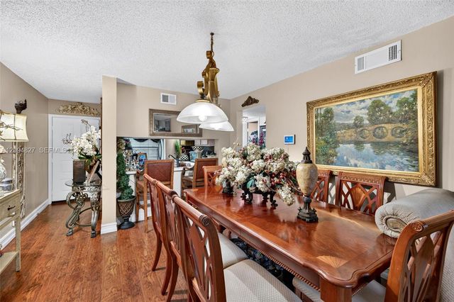 204 Lake Pointe Drive 107, Oakland Park, FL 33309
