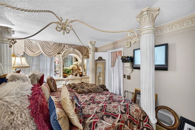 204 Lake Pointe Drive 107, Oakland Park, FL 33309