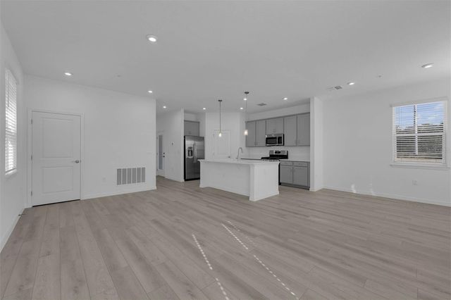 449 BELMOND DRIVE, Debary, FL 32713