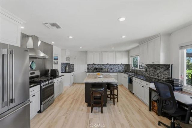 8318 La Senda, Rancho Cucamonga, CA 91701