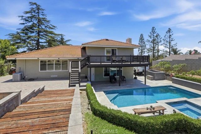 8318 La Senda, Rancho Cucamonga, CA 91701