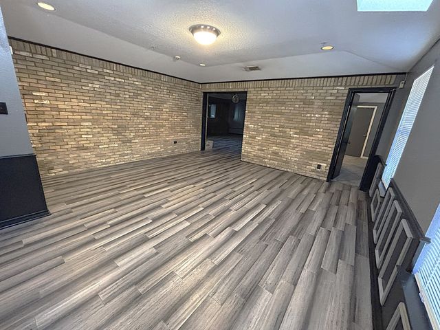 3042 Kiestridge Drive, Dallas, TX 75233