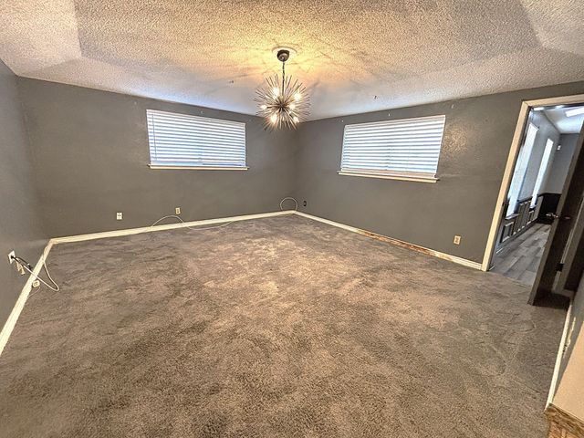 3042 Kiestridge Drive, Dallas, TX 75233