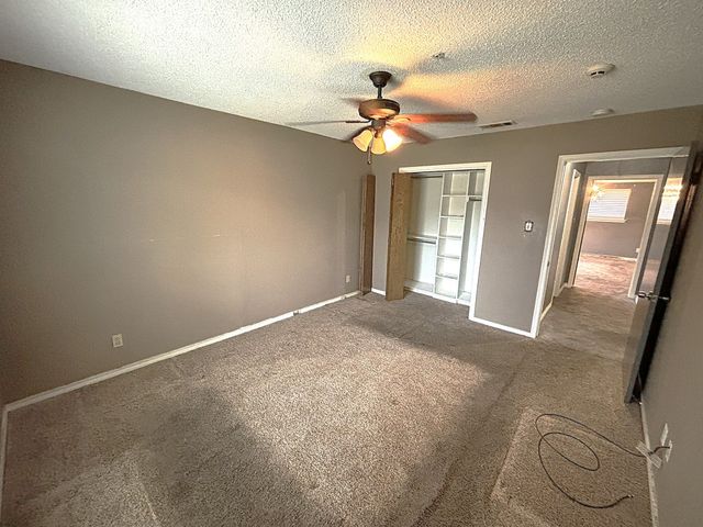 3042 Kiestridge Drive, Dallas, TX 75233