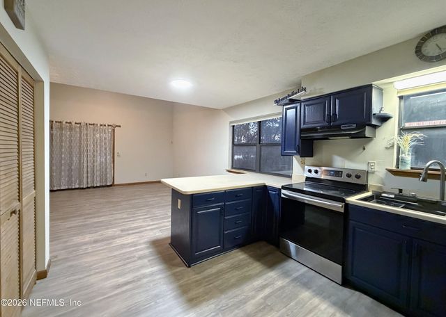 273 NEAL Road, Hawthorne, FL 32640