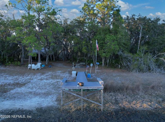 273 NEAL Road, Hawthorne, FL 32640