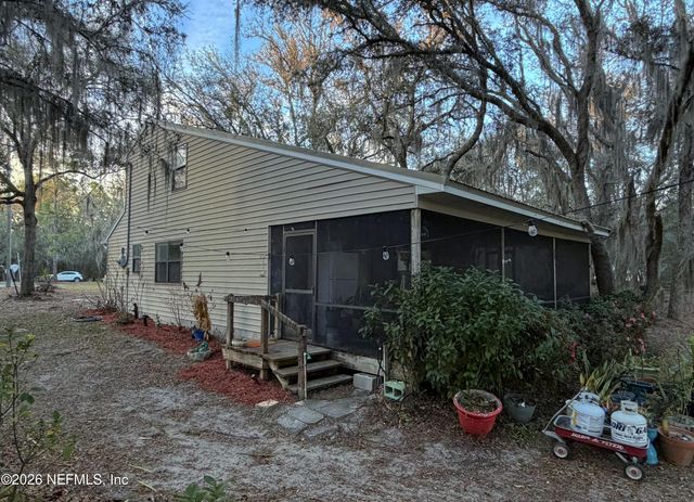 273 NEAL Road, Hawthorne, FL 32640