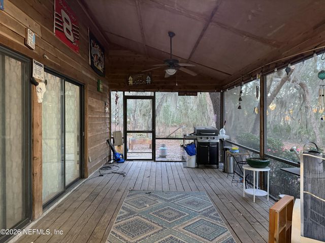 273 NEAL Road, Hawthorne, FL 32640