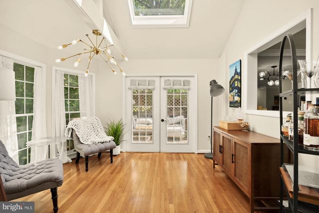 4721 PICKETT RD, Fairfax, VA 22032