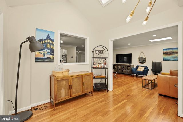 4721 PICKETT RD, Fairfax, VA 22032