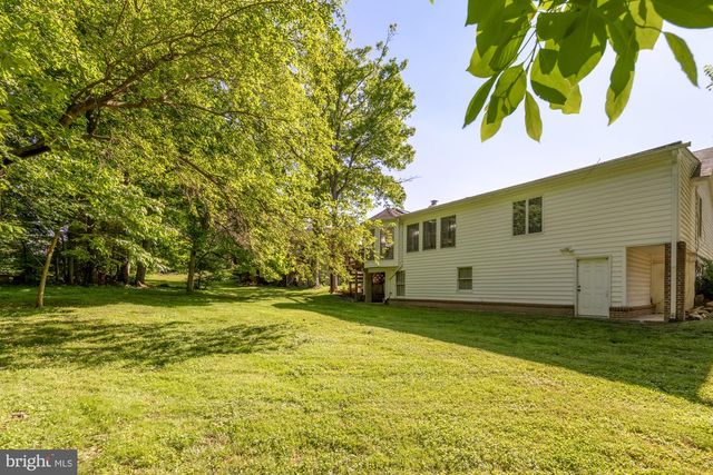 4721 PICKETT RD, Fairfax, VA 22032
