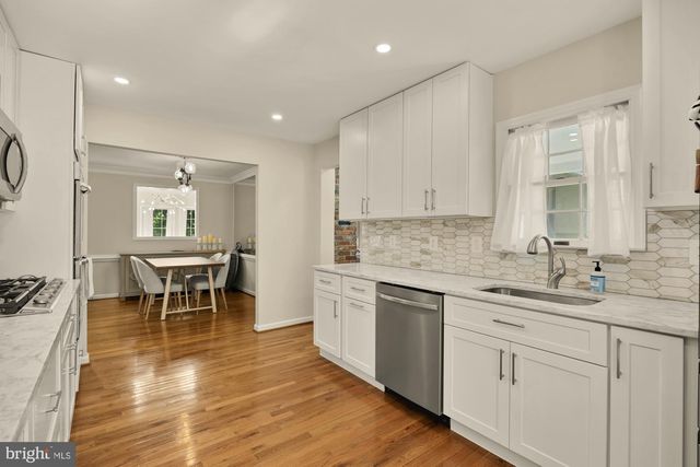 4721 PICKETT RD, Fairfax, VA 22032