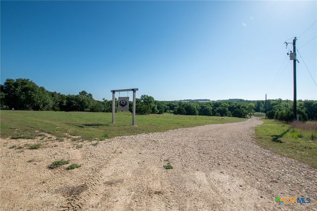 13510 Private Road 3642, Kempner, TX 76539