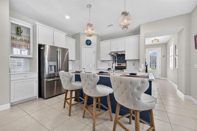 1414 N RIVER CIRCLE, Tarpon Springs, FL 34689