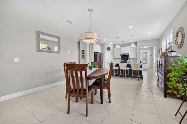 1414 N RIVER CIRCLE, Tarpon Springs, FL 34689