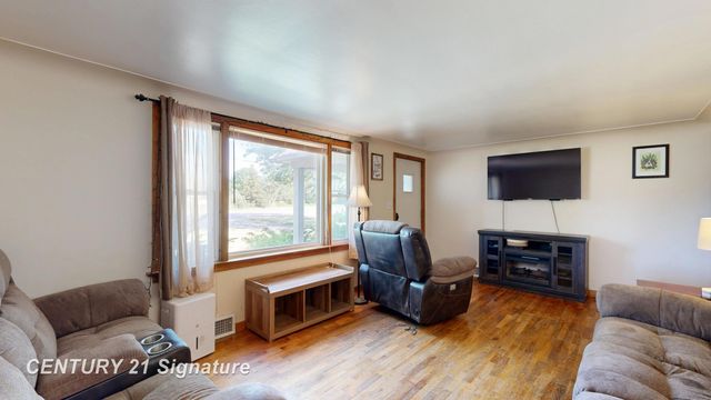 5940 East Road, Saginaw, MI 48601