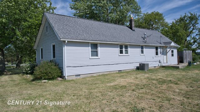 5940 East Road, Saginaw, MI 48601
