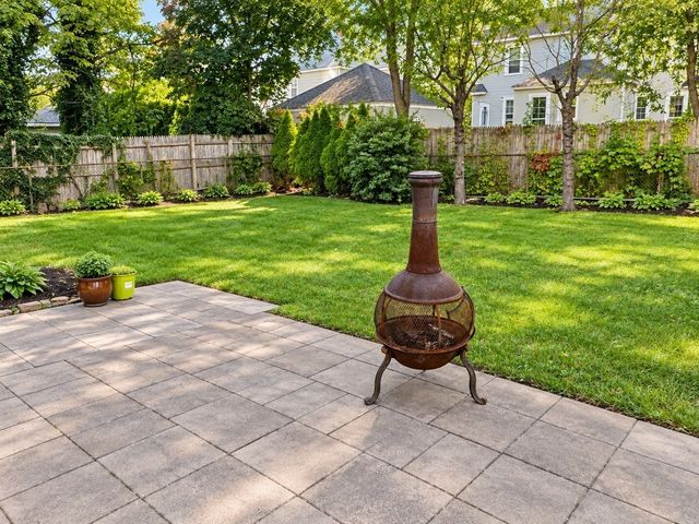 25 Wexford St., Springfield, MA 01118