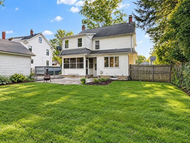 25 Wexford St., Springfield, MA 01118