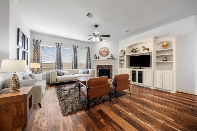 31025 Sunfall Trail Lane, Spring, TX 77386