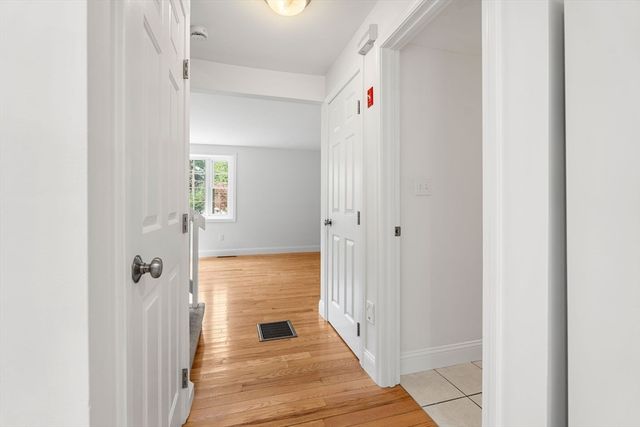 9 Franzone Dr 9, Haverhill, MA 01835