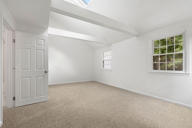 9 Franzone Dr 9, Haverhill, MA 01835