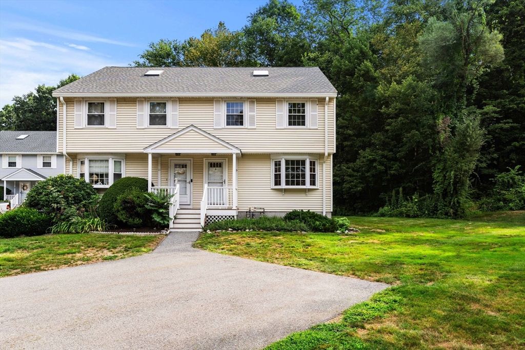 9 Franzone Dr 9, Haverhill, MA 01835
