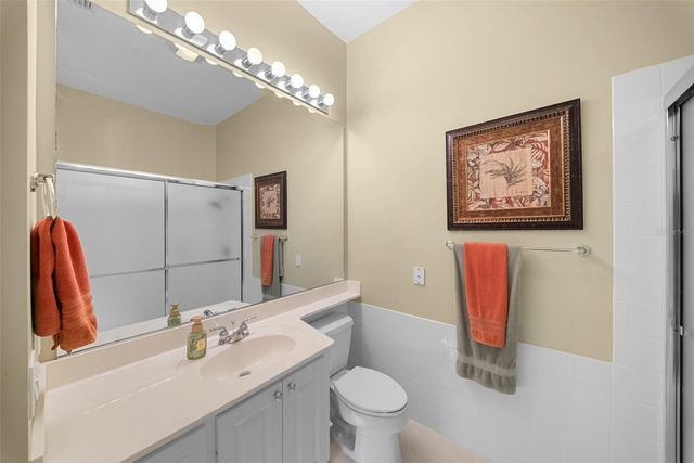 5609 LUCIA PLACE, Sarasota, FL 34238