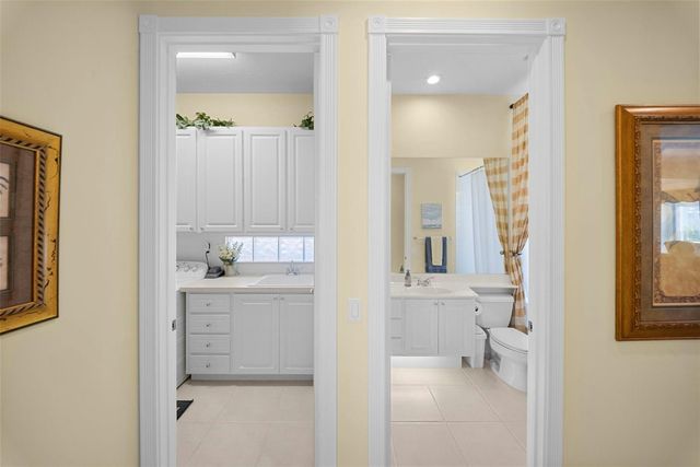 5609 LUCIA PLACE, Sarasota, FL 34238