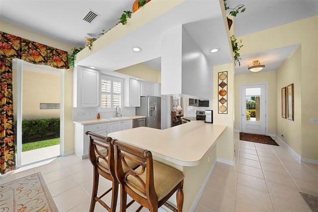 5609 LUCIA PLACE, Sarasota, FL 34238