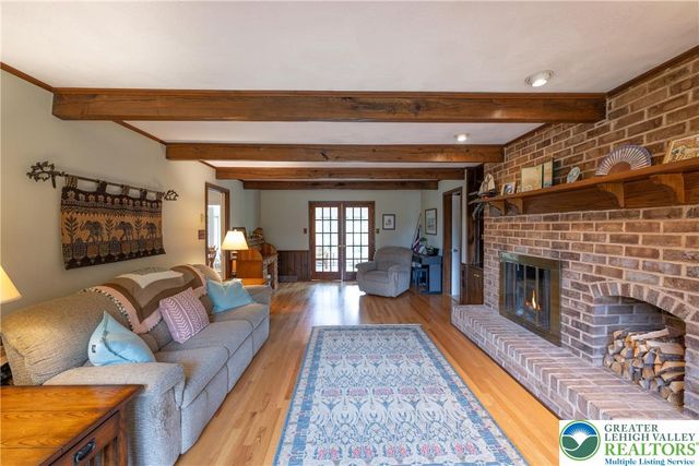 2570 Millbrook Drive, Lower Macungie Twp, PA 18049