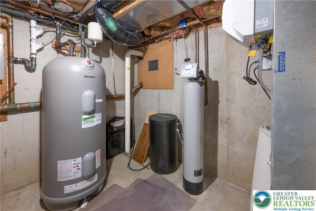 2570 Millbrook Drive, Lower Macungie Twp, PA 18049