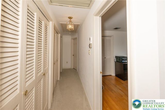 2570 Millbrook Drive, Lower Macungie Twp, PA 18049