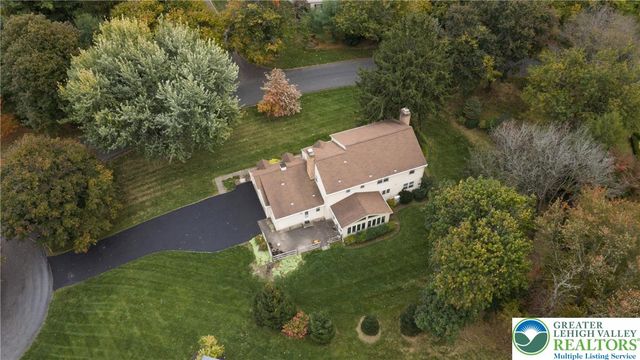 2570 Millbrook Drive, Lower Macungie Twp, PA 18049